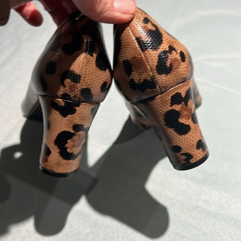 Anne Klein Leopard‎ Print Heels Size 6 B35